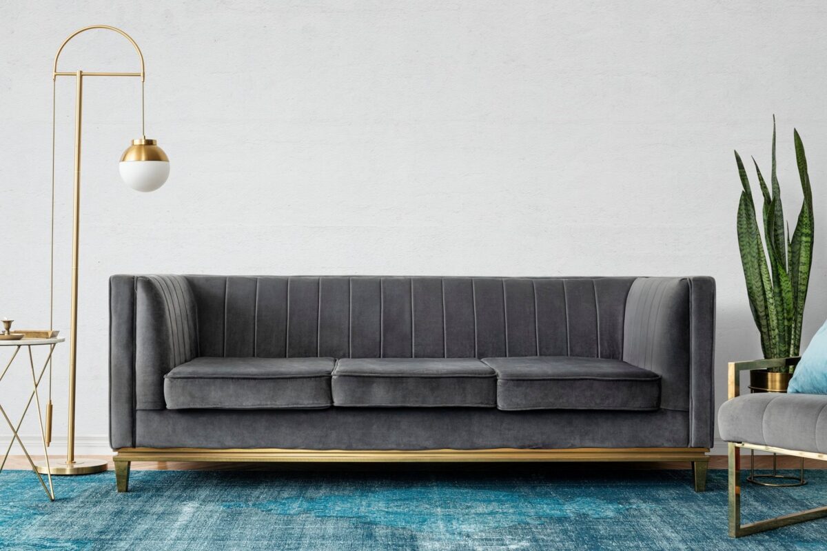 Canapé gris foncé : 10 idées de déco pour un salon élégant et moderne
