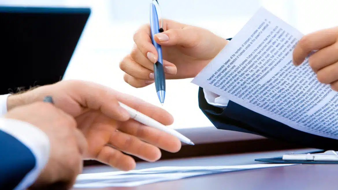 Pourquoi et comment utiliser un comparateur en assurance de prêt immobilier ?
